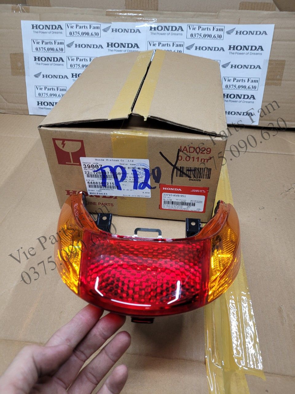 Đèn hậu Click 110, hàng din Honda mới 100%