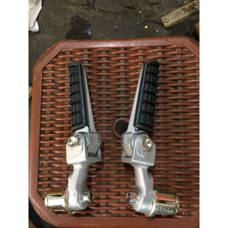 Gác chân cbr gắn 67, culb, cd,cl,68