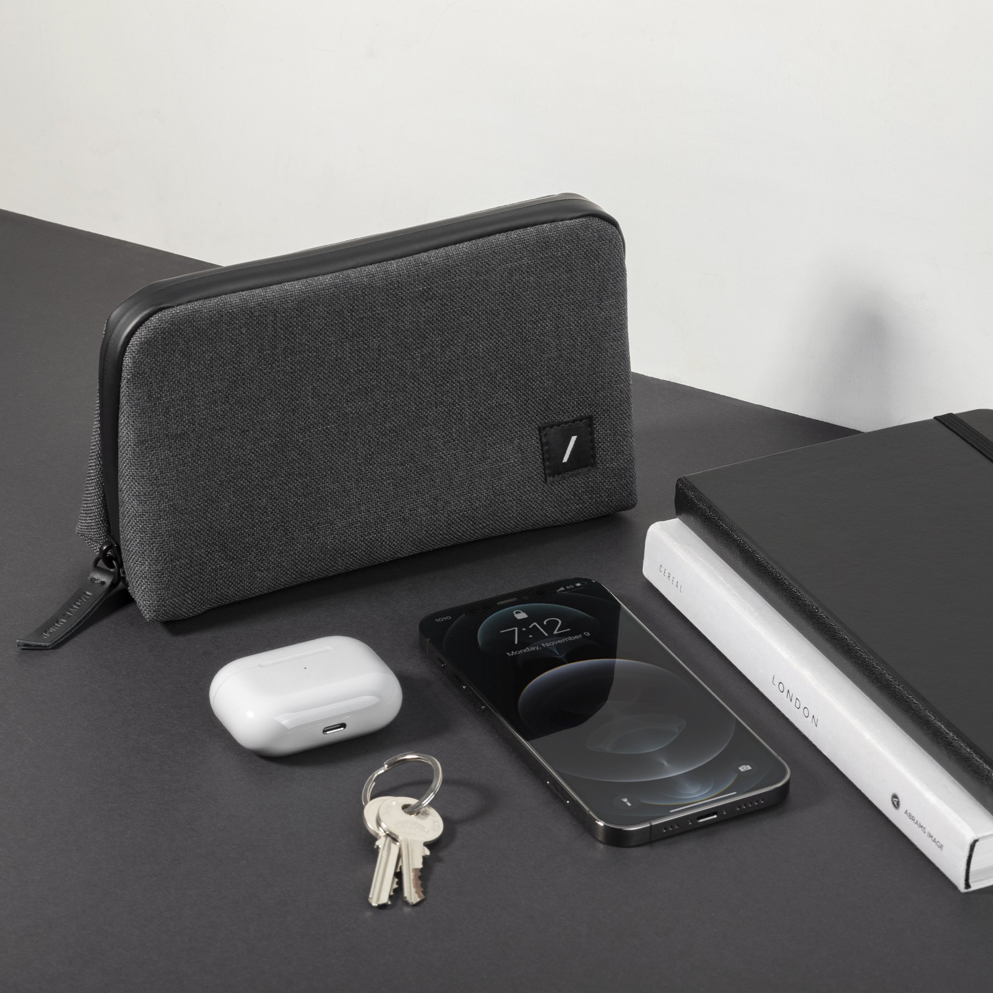 Túi đựng phụ kiện Native Union STOW LITE ORGANIZER