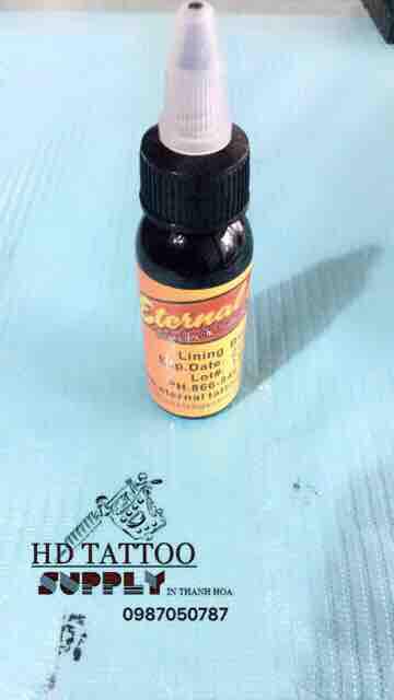 Mực xăm hình eternal black cho học viên.