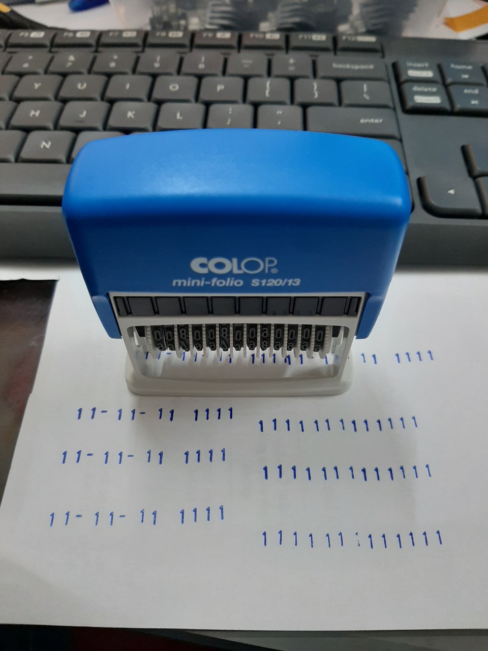 Con dấu 13 số liền mực cao 3mm Colop S120/13