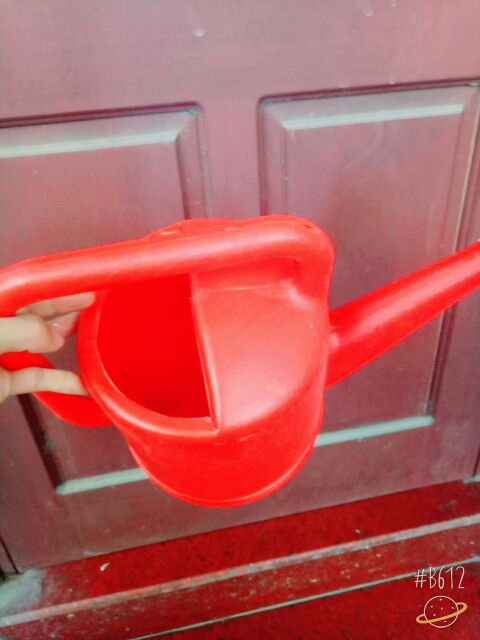 Ô doa nhựa tưới Cây (4L và 10L)
