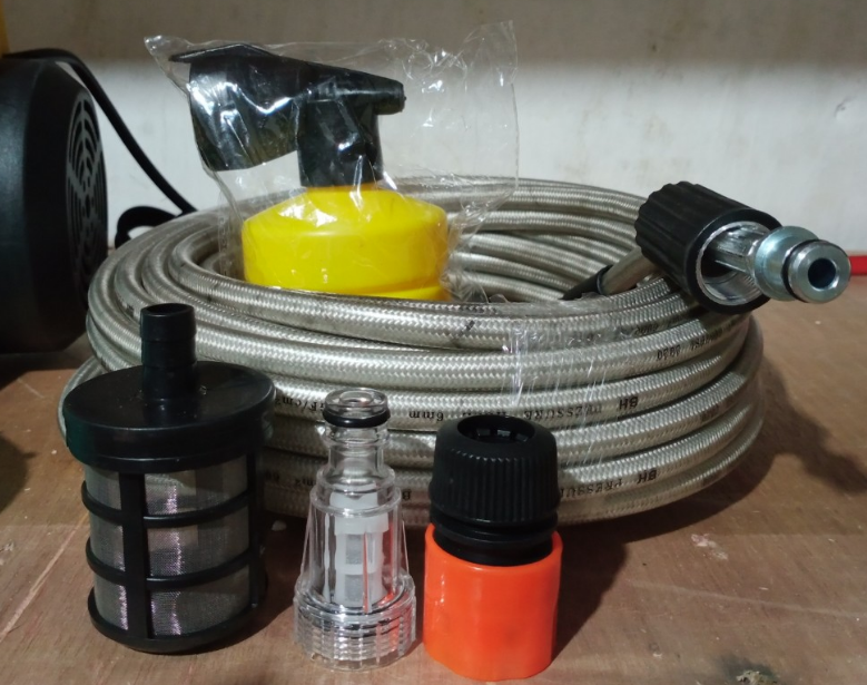 Máy rửa xe sakura áp lực cao