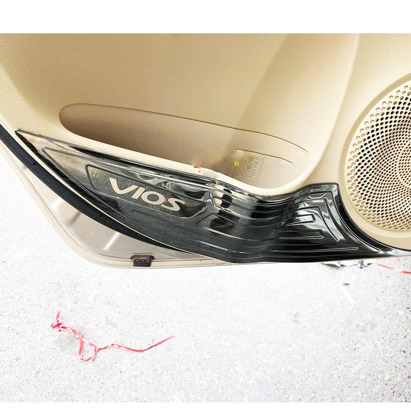 Ốp tapli chống xước cánh cửa Vios 2019