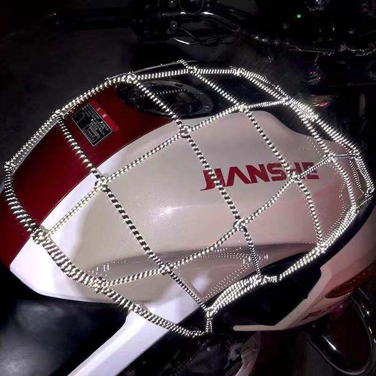 Lưới ràng hàng hoá vật dụng xe máy chắc chắn Motowolf