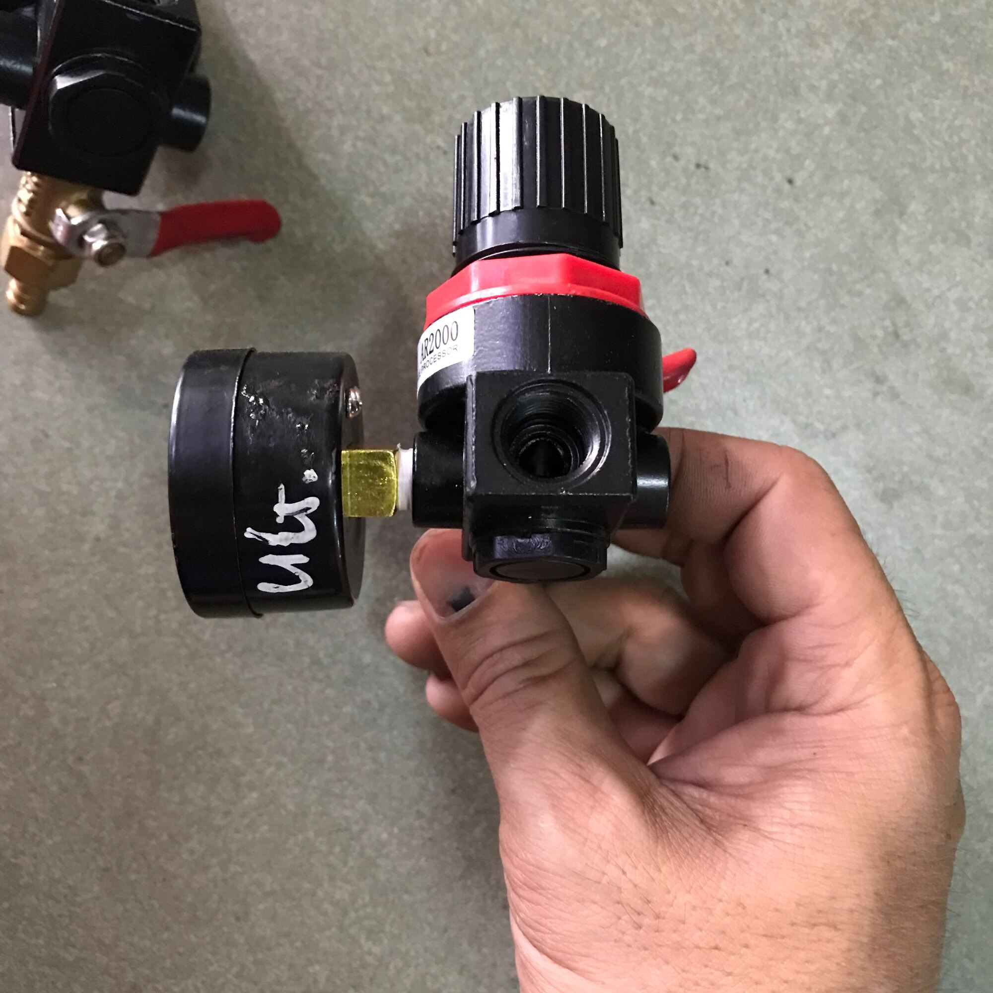 Cụm điều chỉnh áp bình bọt tuyết