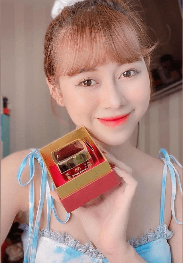 CAO MỤN SÂM ĐỎ 36 VI ĐÔNG Y CHUYÊN TRỊ MỤN CAO CẤP