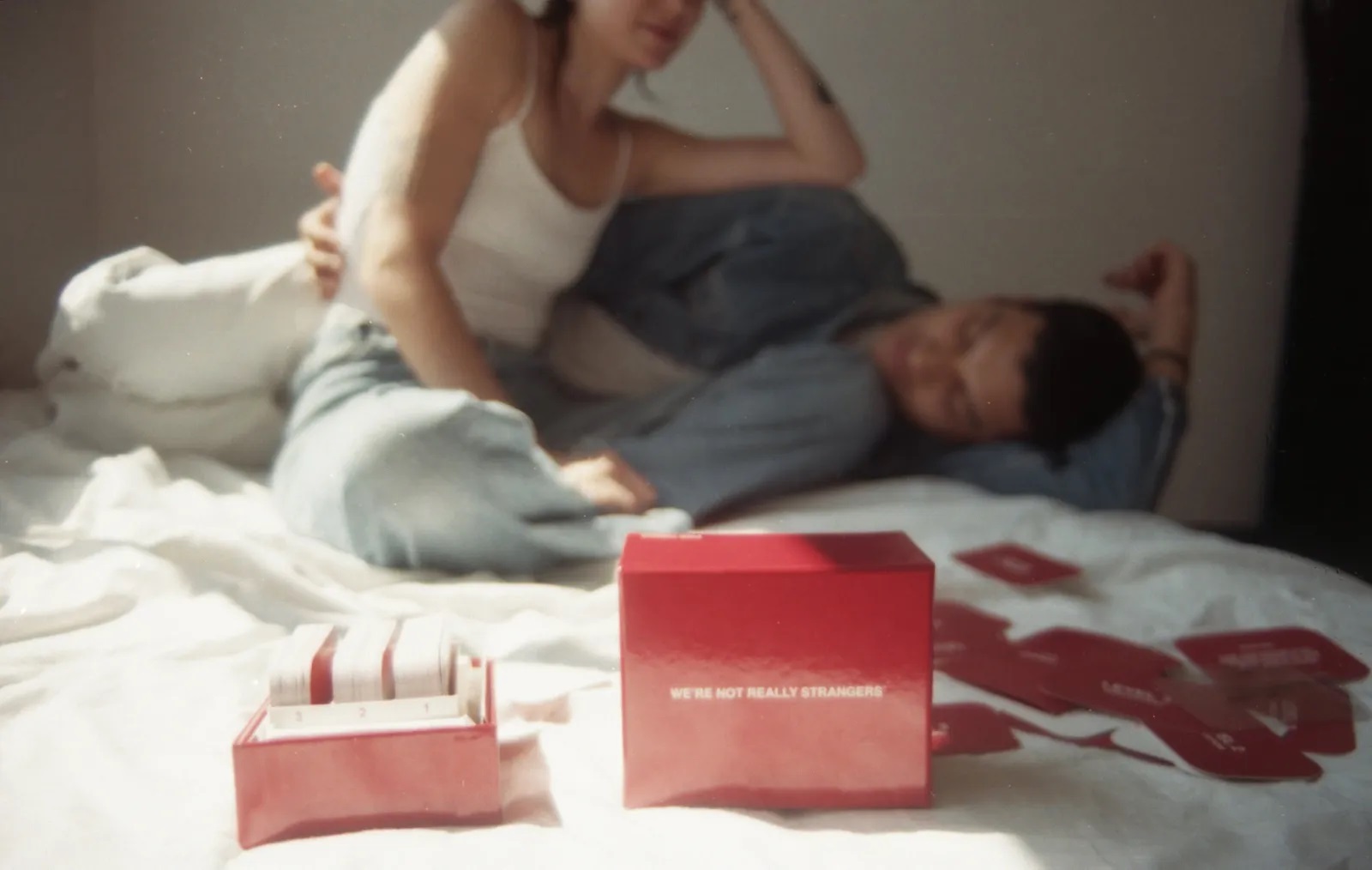 Bộ Trò Chơi WE'RE NOT REALLY STRANGERS - Board game vui nhộn