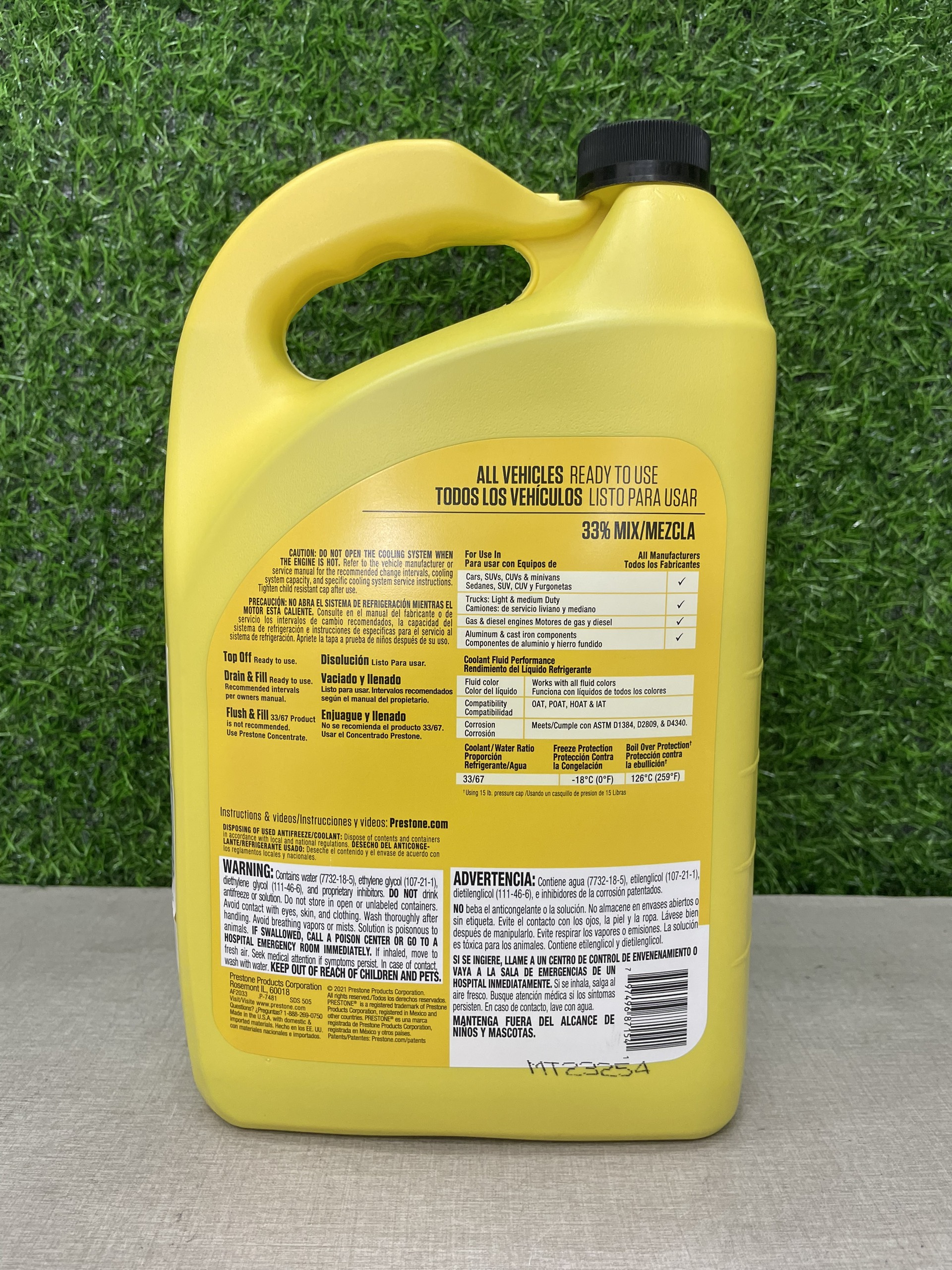 [ HÀNG CHÍNH HÃNG ] Nước Làm Mát Động Cơ Cao Cấp Prestone 33% Màu XANH (3.78 lít) - Nhập Khẩu USA