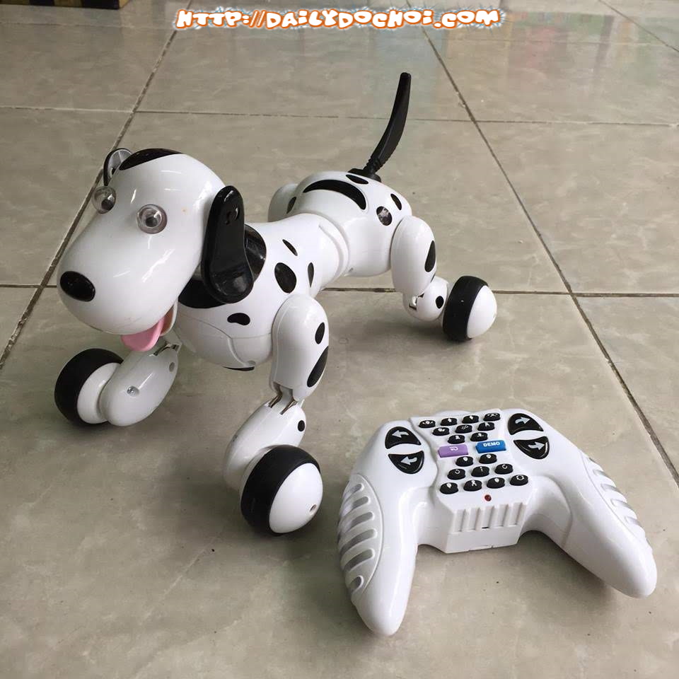 Chó đốm điều khiển từ xa SMART DOG thực hiện được nhiều động tác như thật