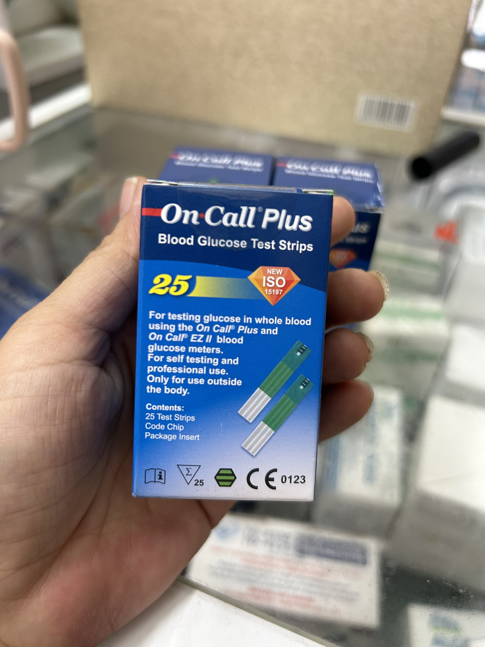{ TẶNG KÈM 50 QUE THỬ ĐƯỜNG} Máy Đo Đường Huyết Acon On Call Ez II (Bảo hành trọn đời)