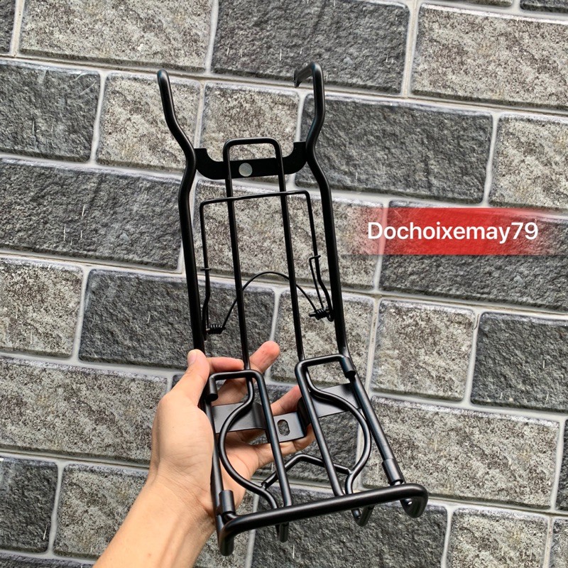 Baga giữa inox đen xe Sirius xăng cơ