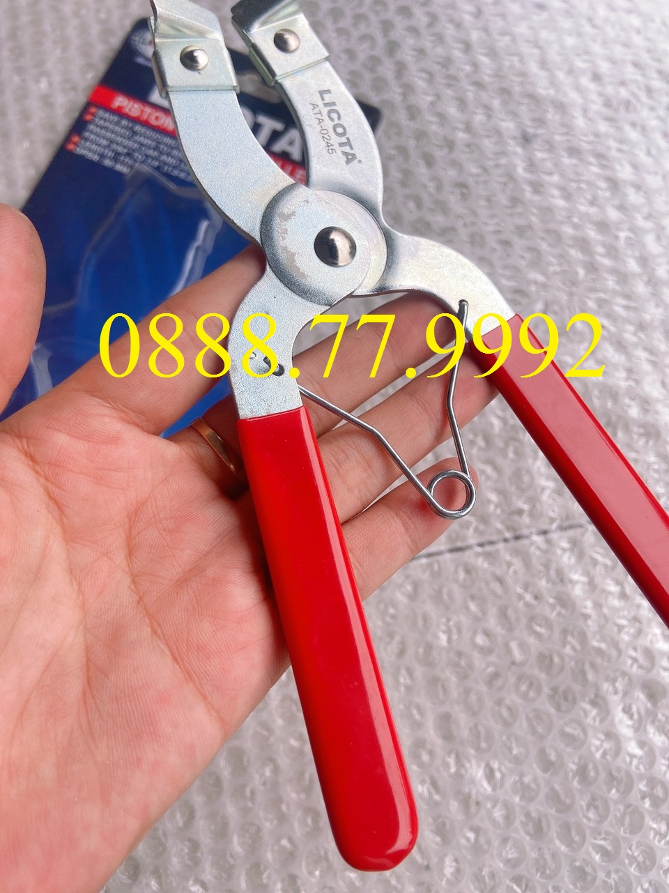 Kìm vô bạc piston 1.2-6.3mm Licota - ATA-0245