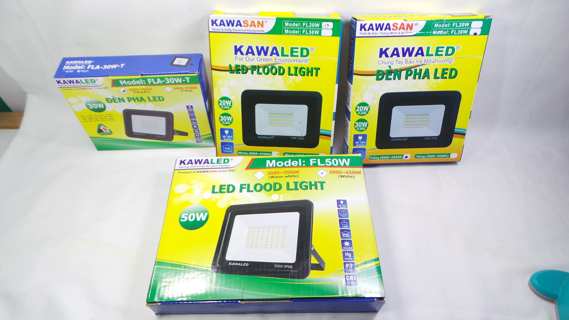 Đèn pha led Kawasan ( 20W, 30W, 50W )