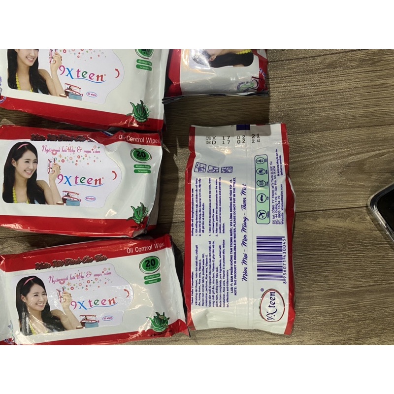 Combo 5 bịch khăn ướt 20 tờ