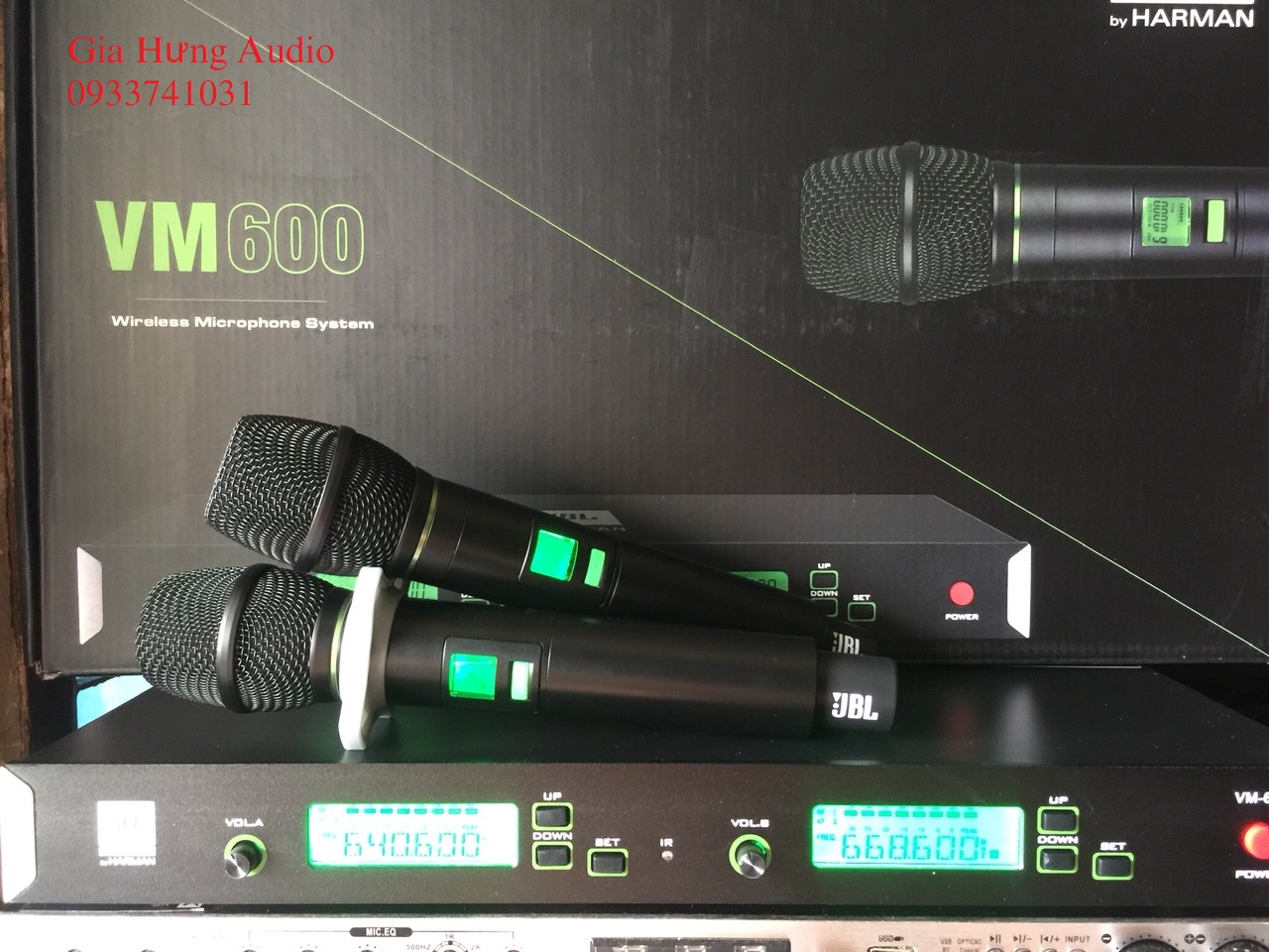 [HCM]Micro không dây cao cấp Micro JBL V600 tiếng nhẹ mẫu mới 2021