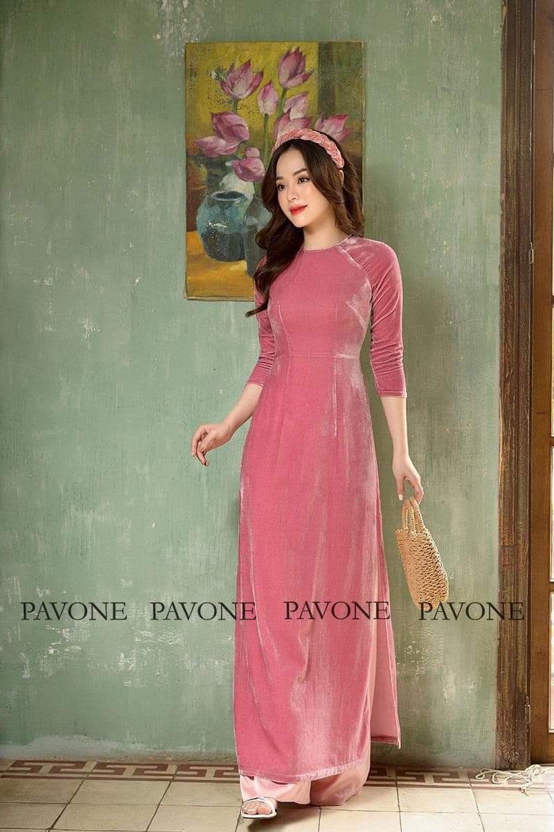 ÁO DÀI NHUNG CỔ TRÒN TAY LỞ