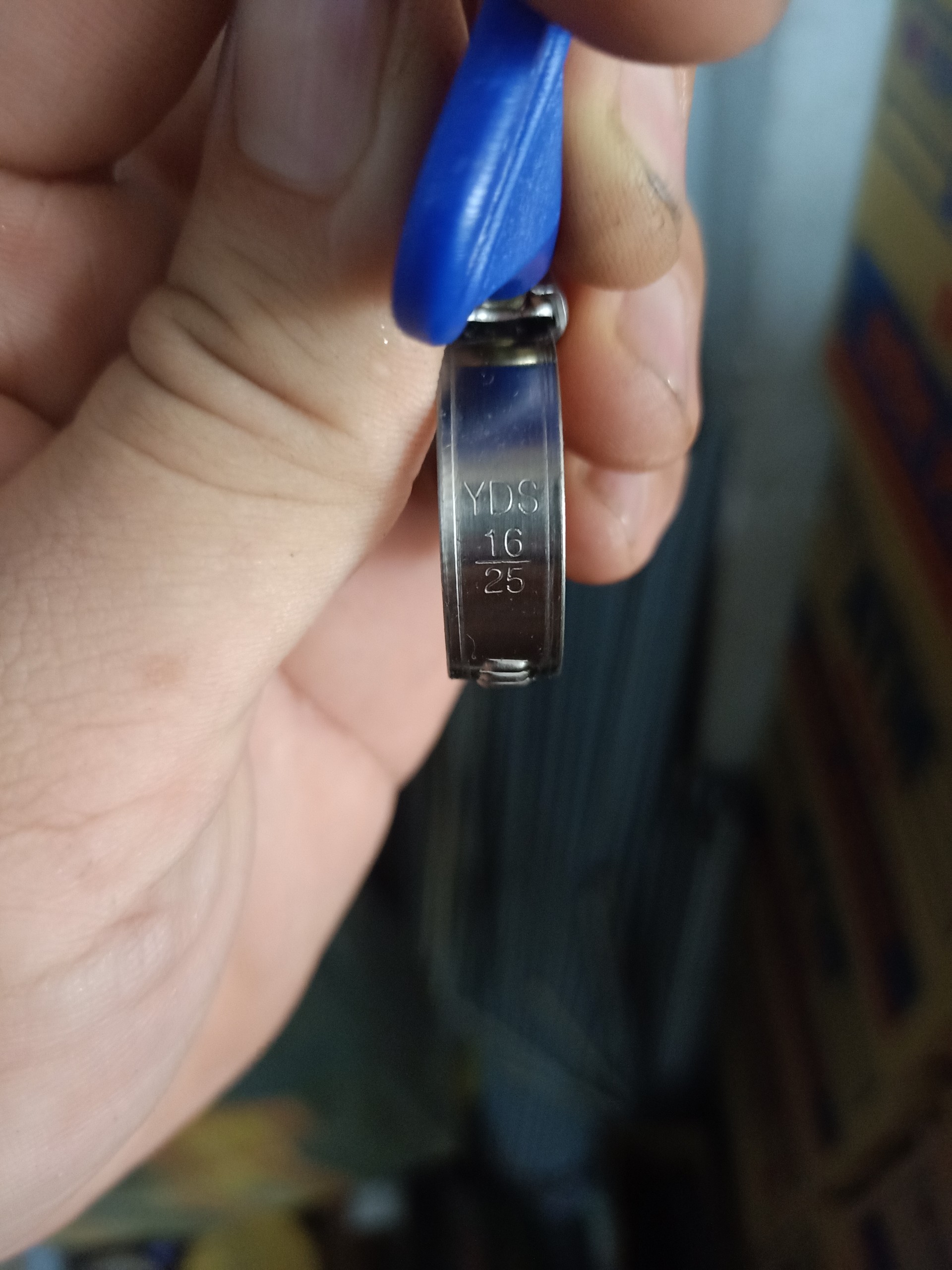 ĐAI SIẾT INOX, CỔ DÊ INOX SIZE 16 - 25 (CÓ TAY VẶN)