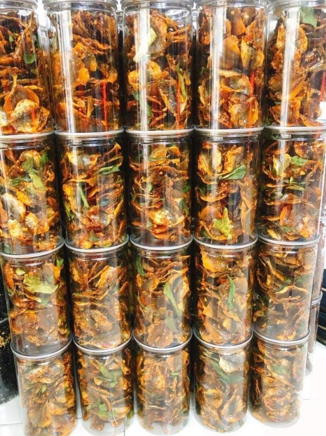 [HCM]Cá chỉ vàng rim sa tế 1 hũ