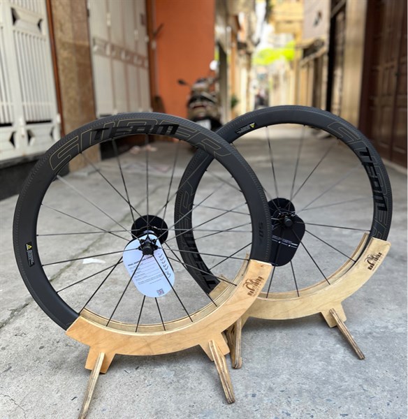 Vành xe đạp carbon Super Team Hub R55 Ceramic, nan hoa carbon mẫu 2022