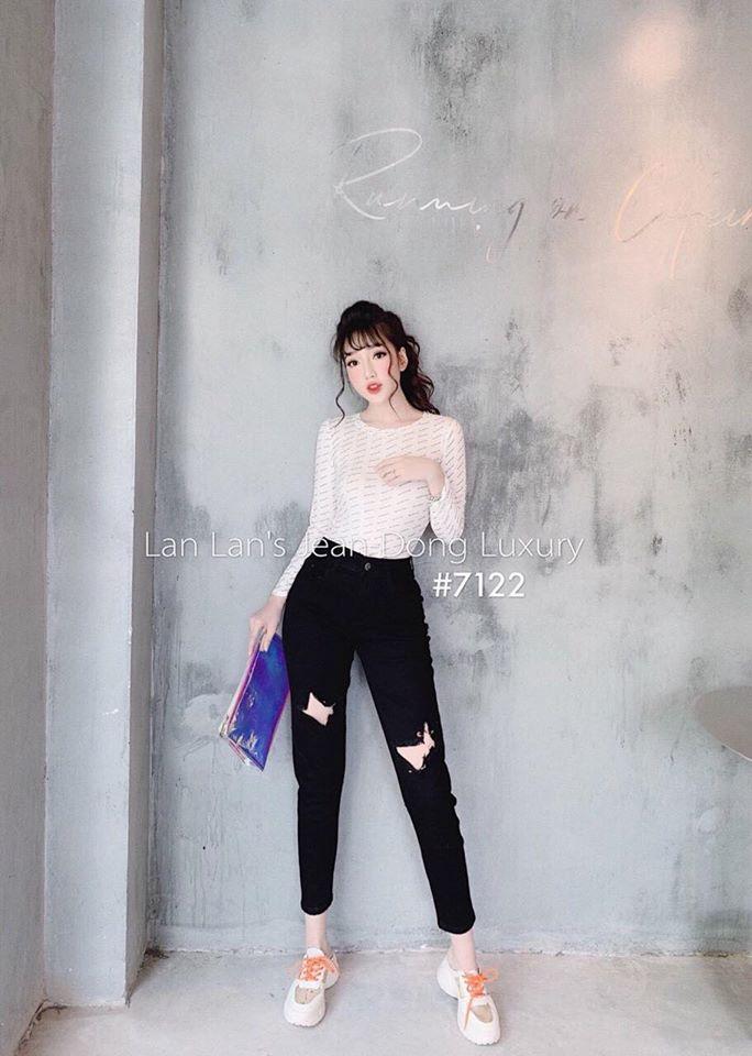 Quần jean nữ rách đùi kiểu