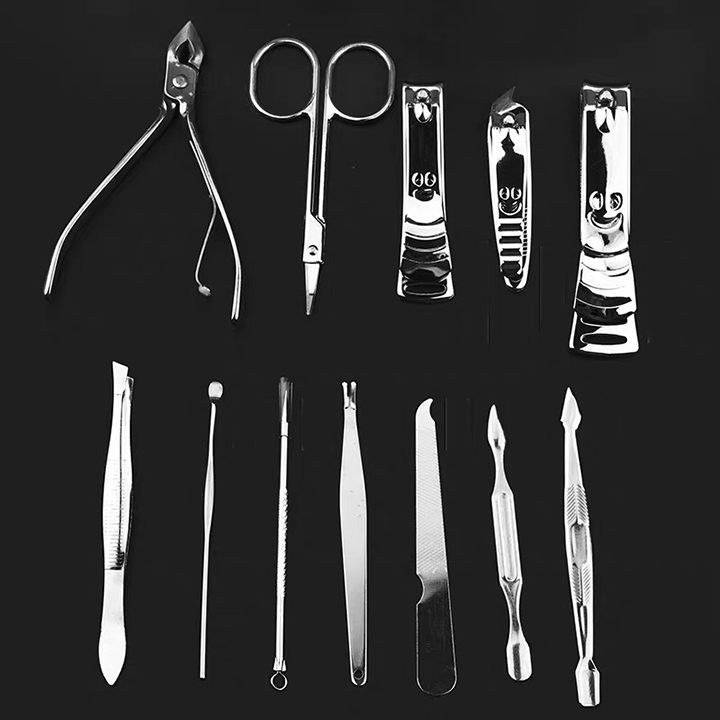 Bộ kiềm cắt, KÈM hộp kim loại bọc da  sang trọng, bộ bấm móng tay 12 món tiện dụng, chất liệu thép chống gỉ, an toàn khi sử dụng