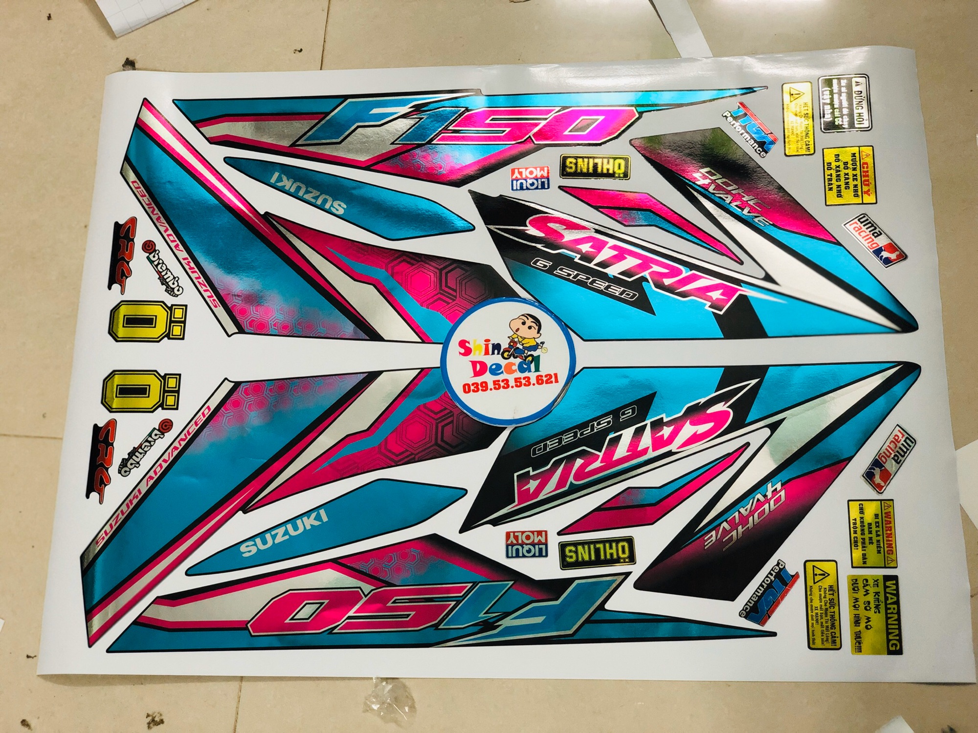 Tem rời Satria Fi hồng xanh decal Crom