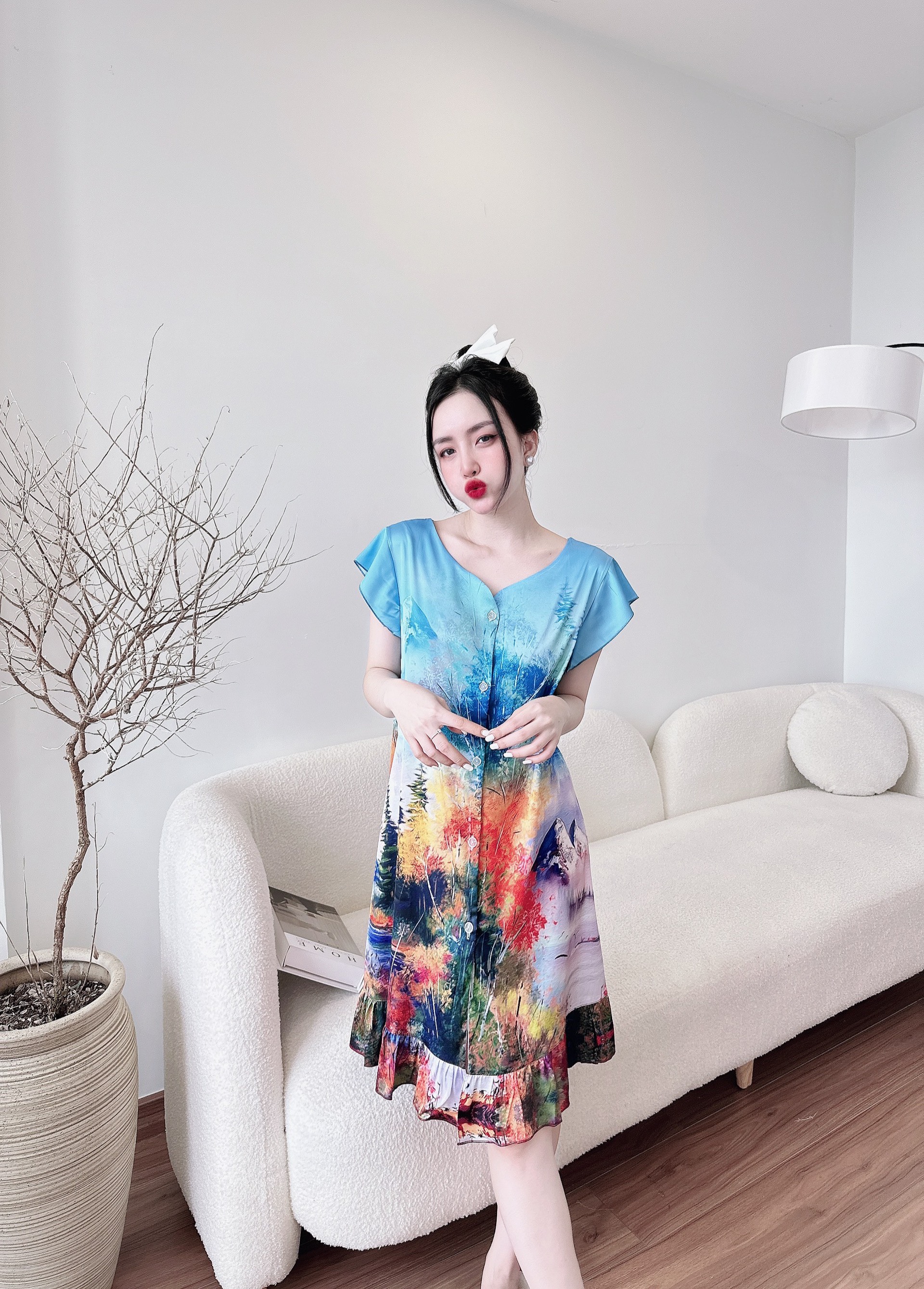 Đầm Lụa Bèo Vai Xinh Xắn