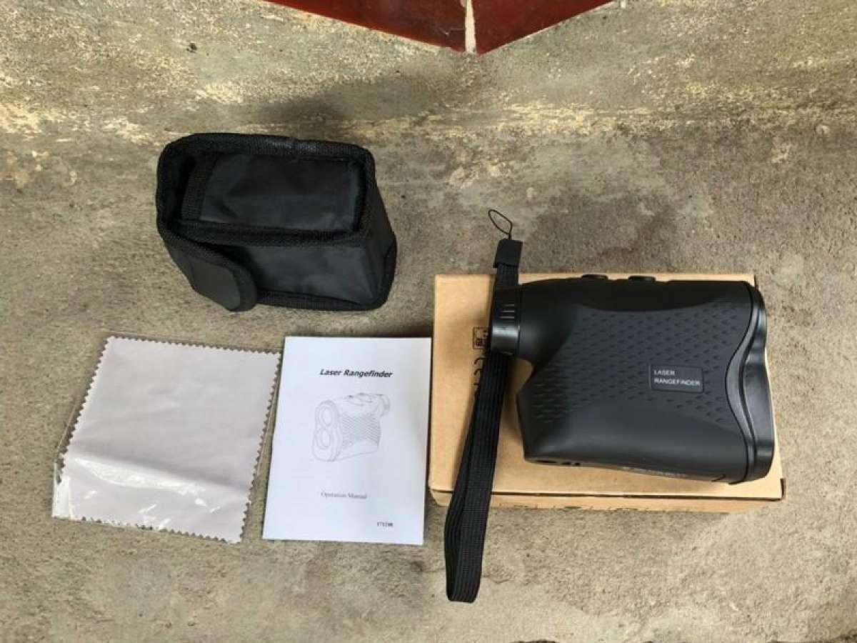 Máy đo khoảng cách + pin  có đế sạc 600M SHOOP REVOLSTORE