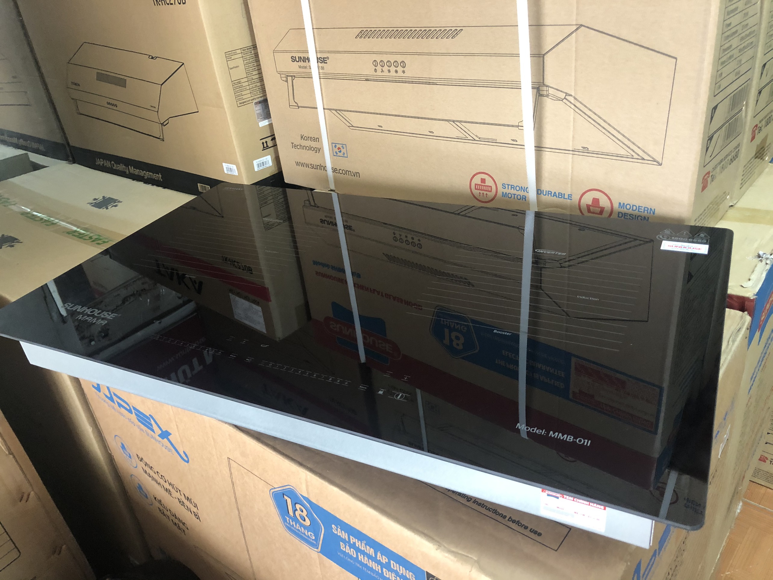 Bếp đôi điện từ SUNHOUSE MAMA MMB-01I