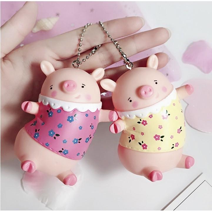 Móc khóa bé heo xoắn