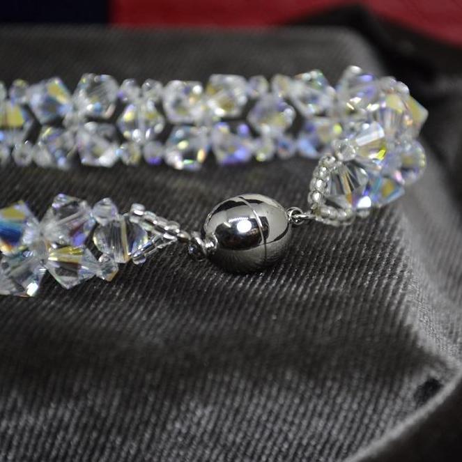 [Freeshipmax] Vòng tay pha lê Swarovski thoi 6li