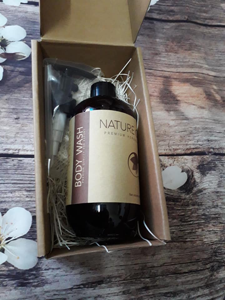 Sữa tắm Nature Queen 480ml