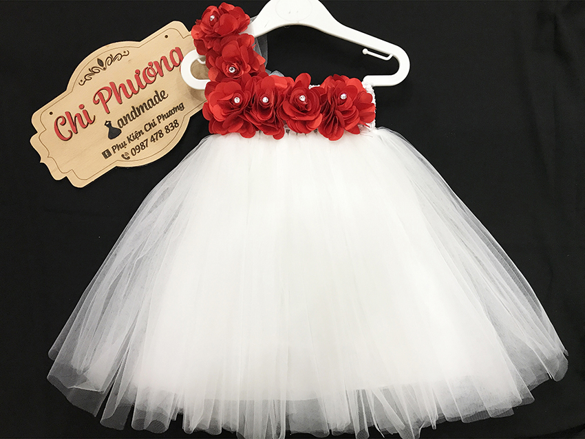 Đầm cho bé gái /Đầm công chúa / đầm công chúa cho bé Trắng hoa Đỏ 1  vai  , tặng kèm băng đô hoặc cài tóc