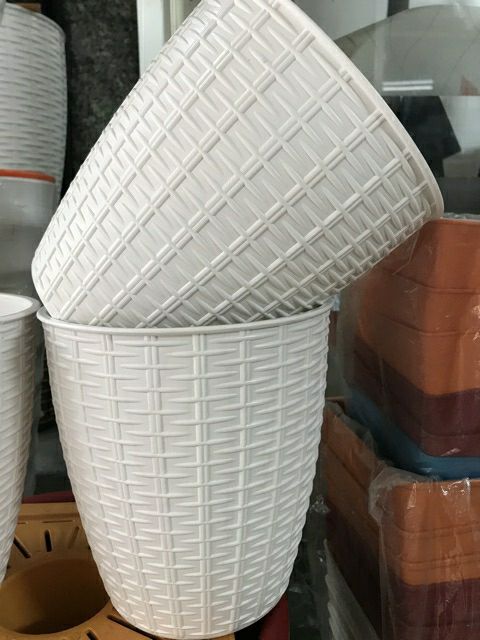 combo 2 chậu nhựa kiểu đan mây 17x18cm