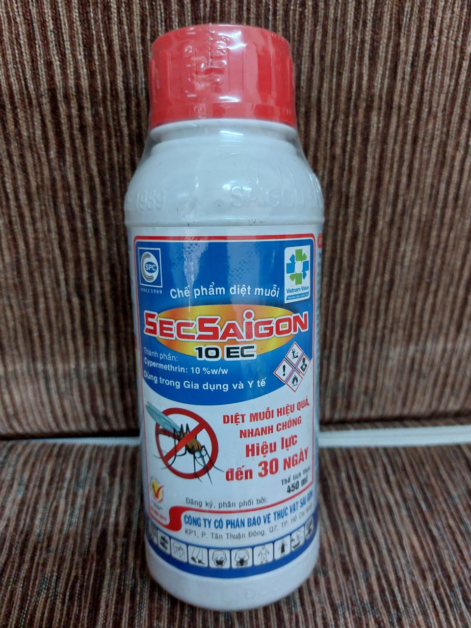 Thuốc diệt muỗi secsaigon 10ec chai 450ml