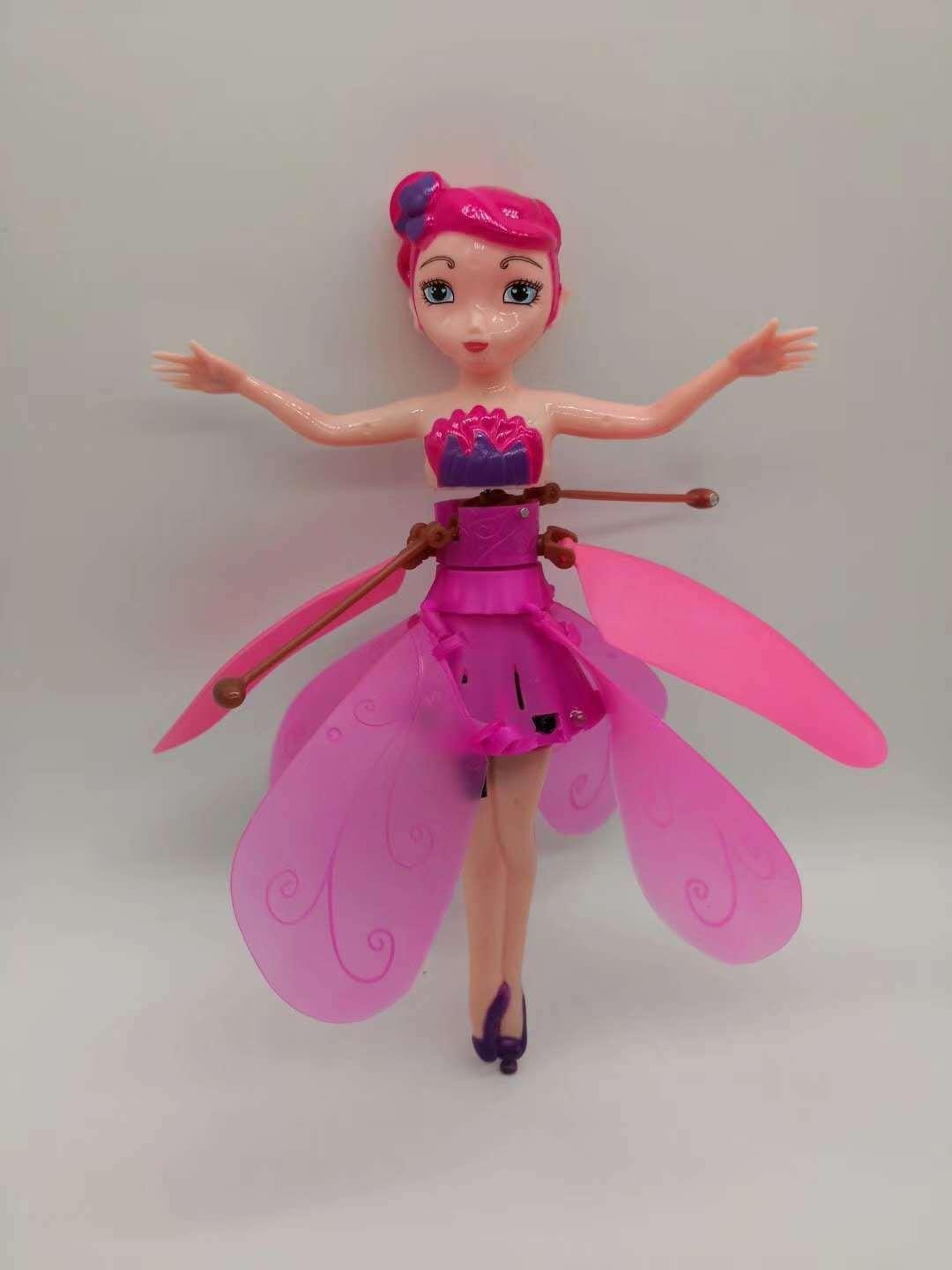 ​Búp bê cảm ứng biết bay
