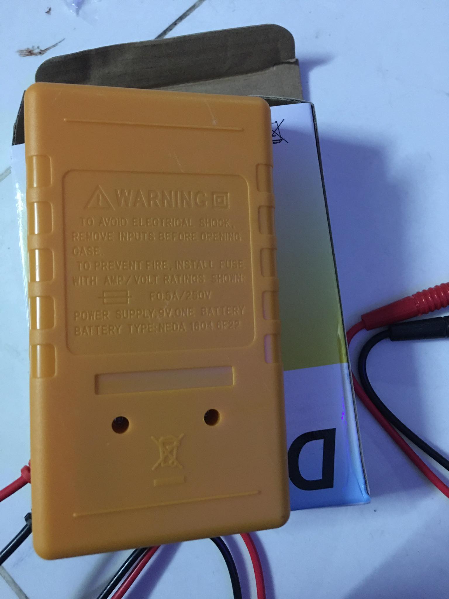 Đồng hồ đo vạn năng cho thợ điện tử DT-830D ( Loa báo thông mạch)