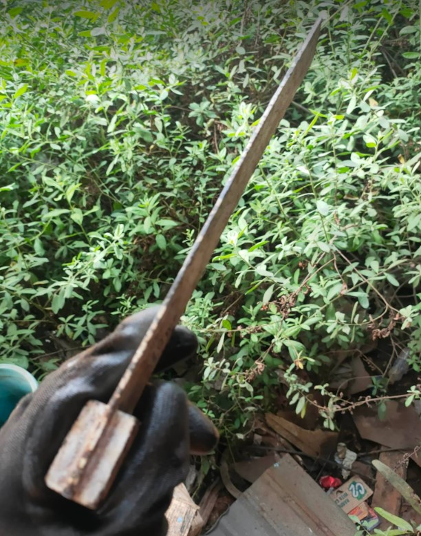 Thước ke vuông hàng Nhật bãi