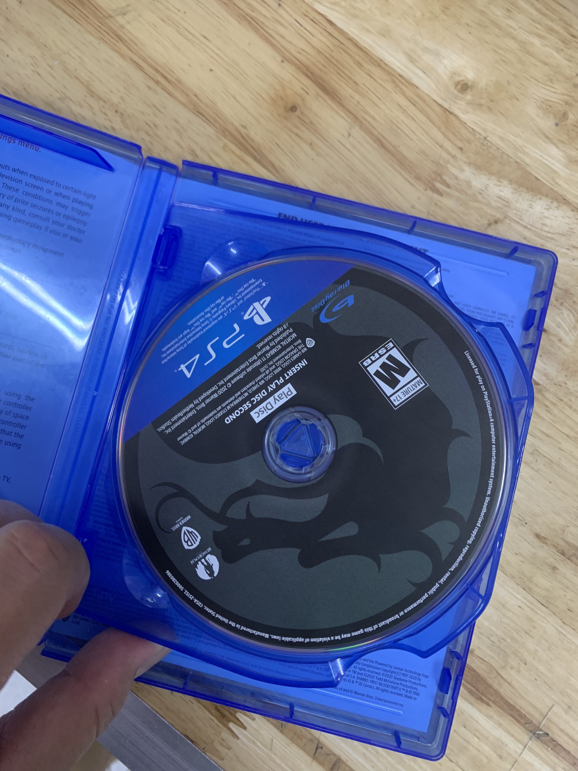 Đĩa Game Ps4 Mortal Kombat 11 Ultimate