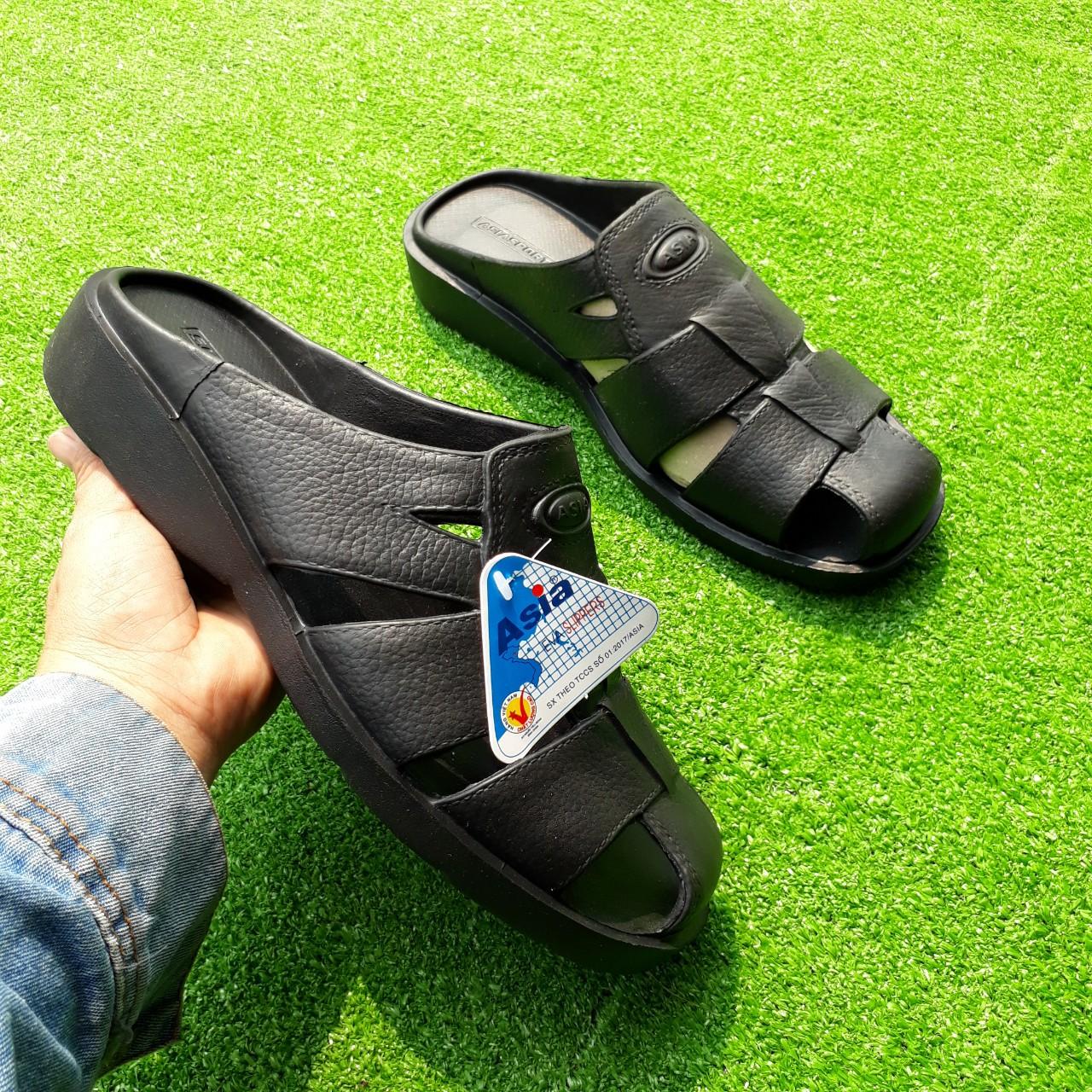 [HCMC] Asia's lightweight rain-proof slippers