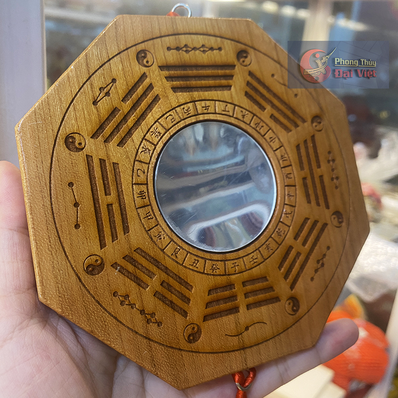 Gương bát quái cầu lõm – gỗ đào tự nhiên