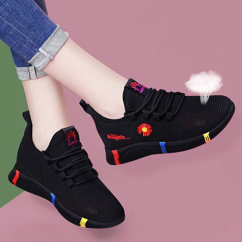 Giày sneaker nữ vải thoáng khí phối 3 vạch Hoa cúc mẫu mới nhất 2020 - MinhNhat