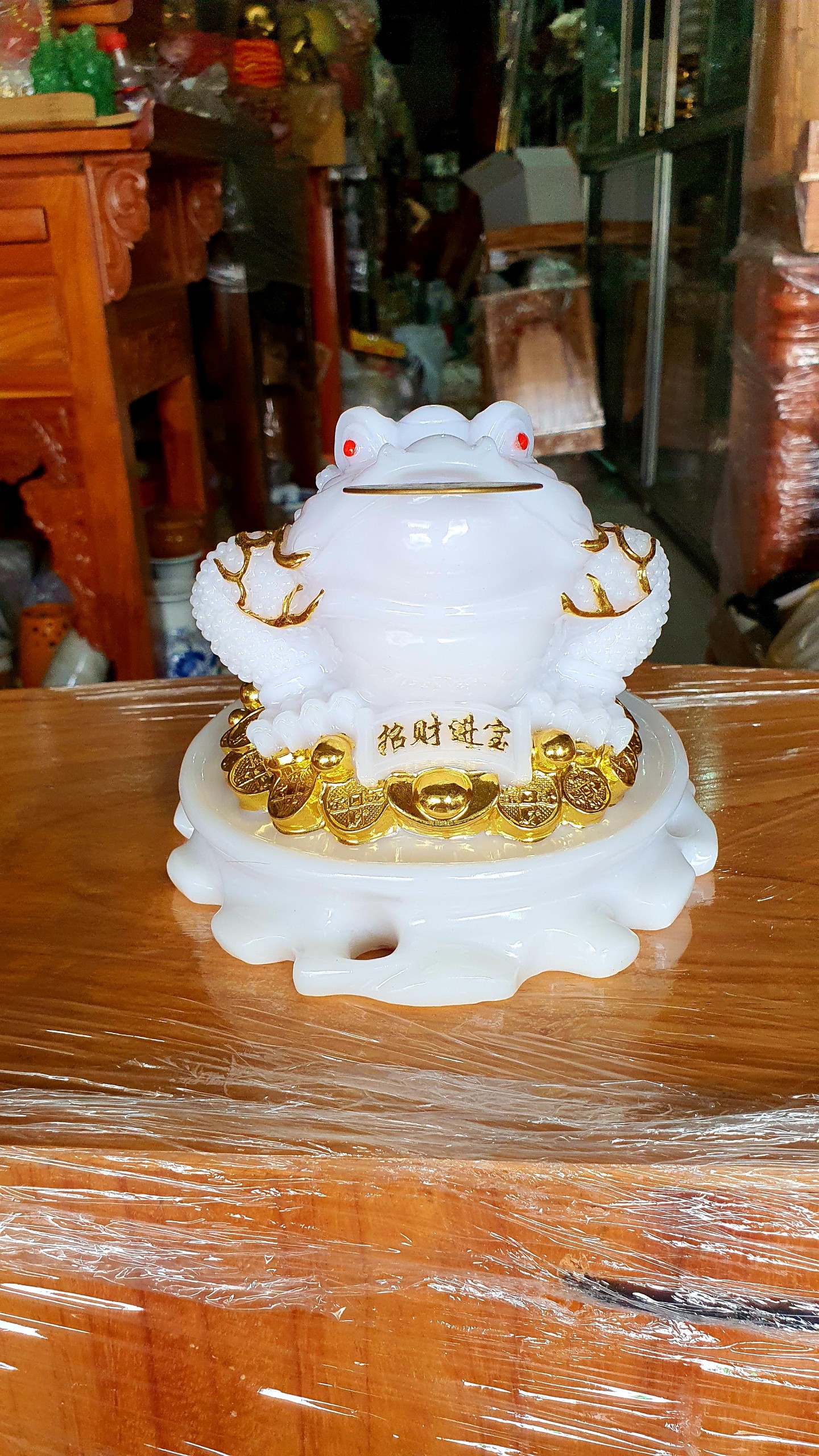 Cóc ngậm tiền vàng đá cao 15cm ( hàng nhập khẩu Đài Loan số lượng có hạn )