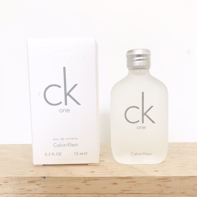 Nước hoa unisex CK One Eau De Toilette 15ml