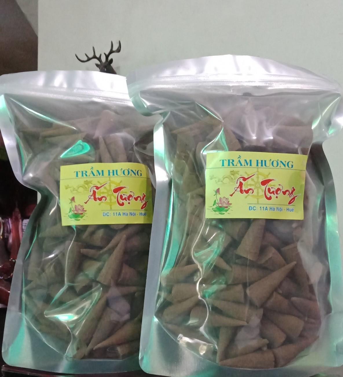Trầm hương nụ huế 250g ( 100 nụ trầm sạch nụ to )