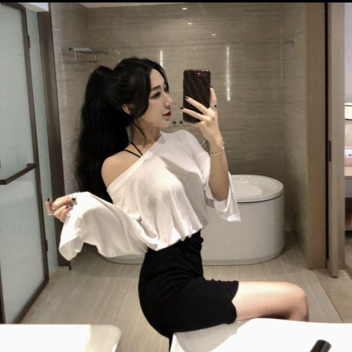 Áo thun trễ vai lụa tay dài cá tính 11427-7B1