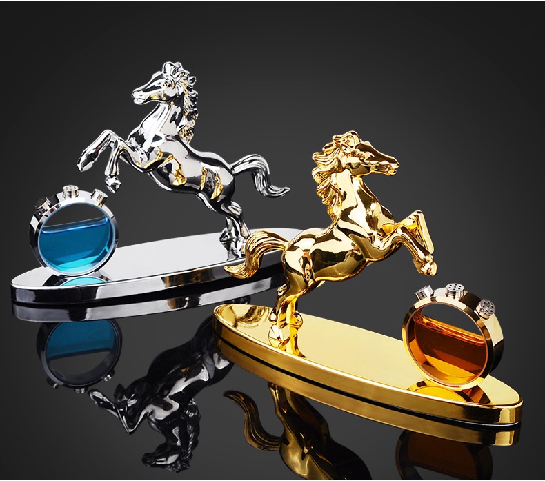 Nước Hoa Để Xe Hơi Ô Tô Hình Ngựa Màu Vàng, Màu Bạc Sang Trọng