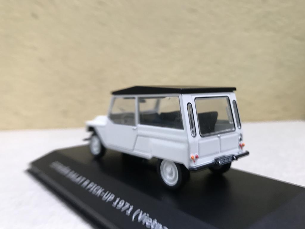 Mô hình xe cổ Citroen DALAT ViET NAM 1971 1:43