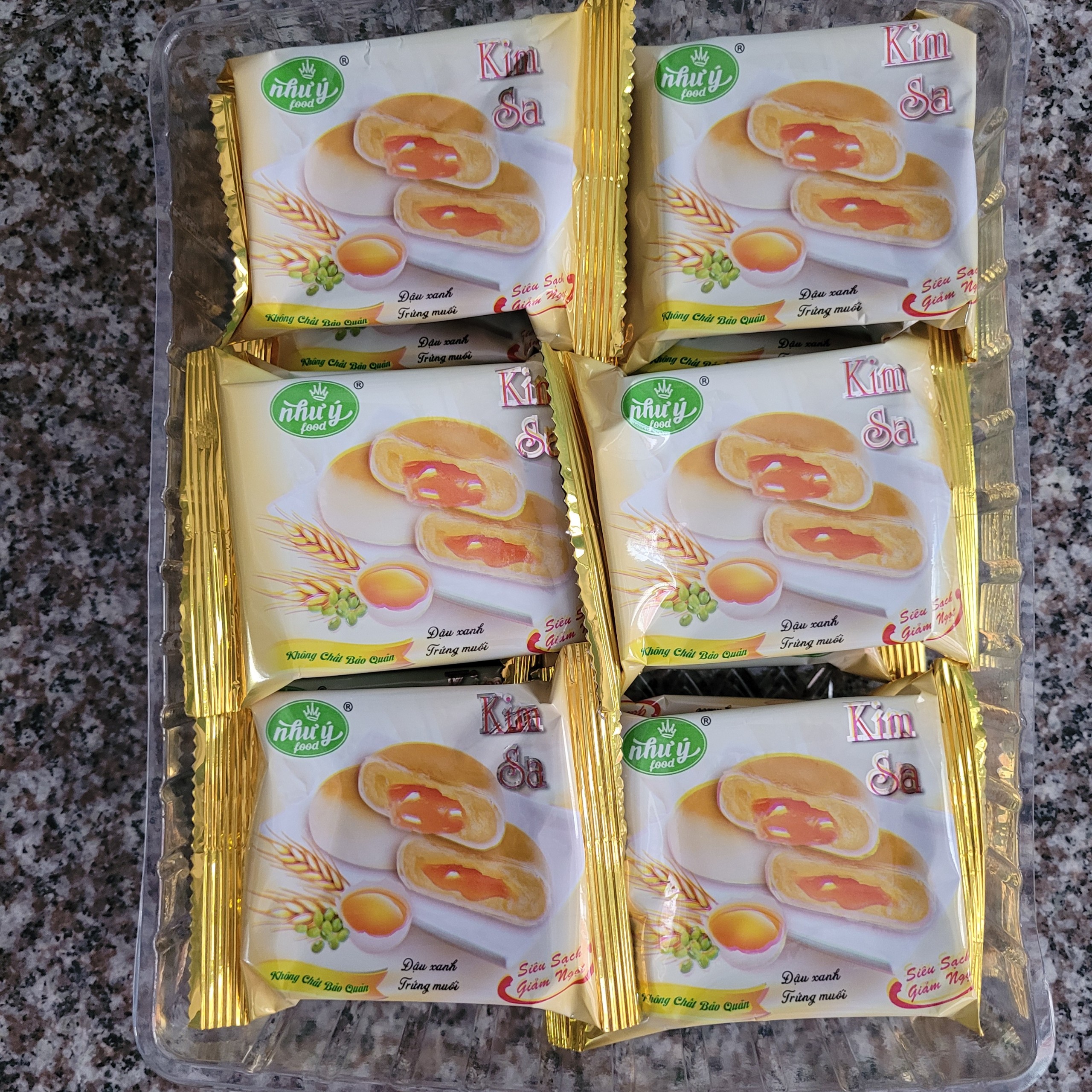 BÁNH PÍA KIM SA ĐẬU ÍT NGỌT